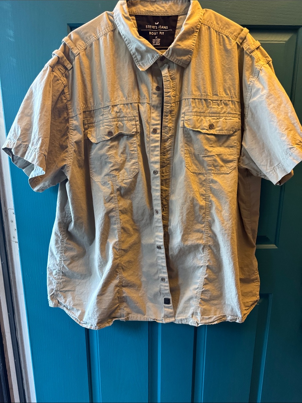 Steve's Jeans Boxy fit! Short Sleeve Button-Down Shirt — Light Khaki 3X